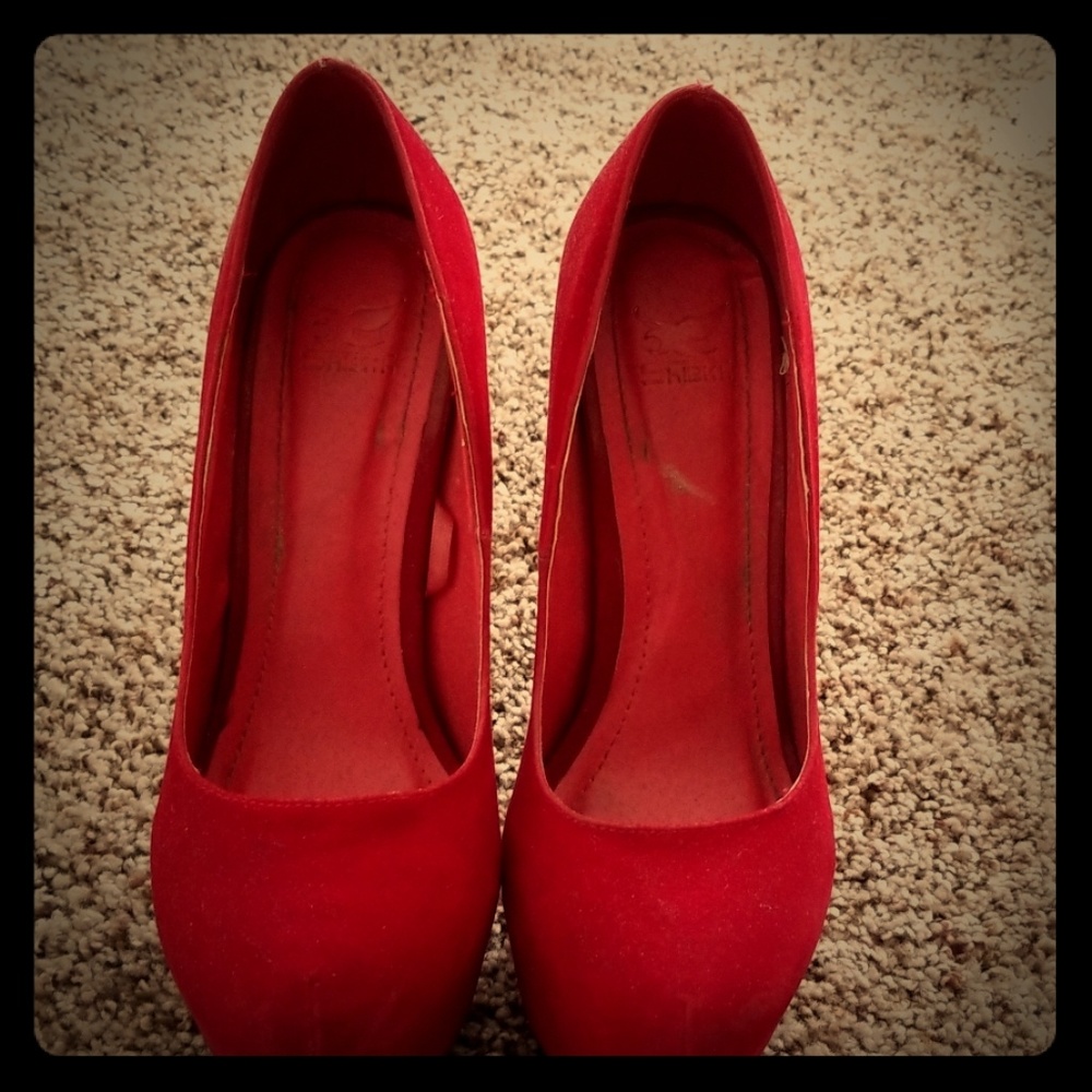 Shiekh Red high heels